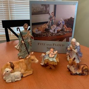 Fits and Floyd Nativity Set